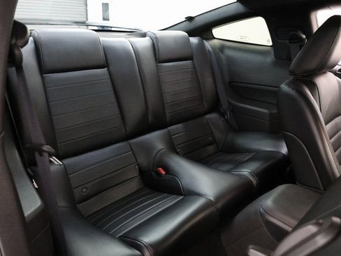 Used 2006 Ford Mustang GT image 54