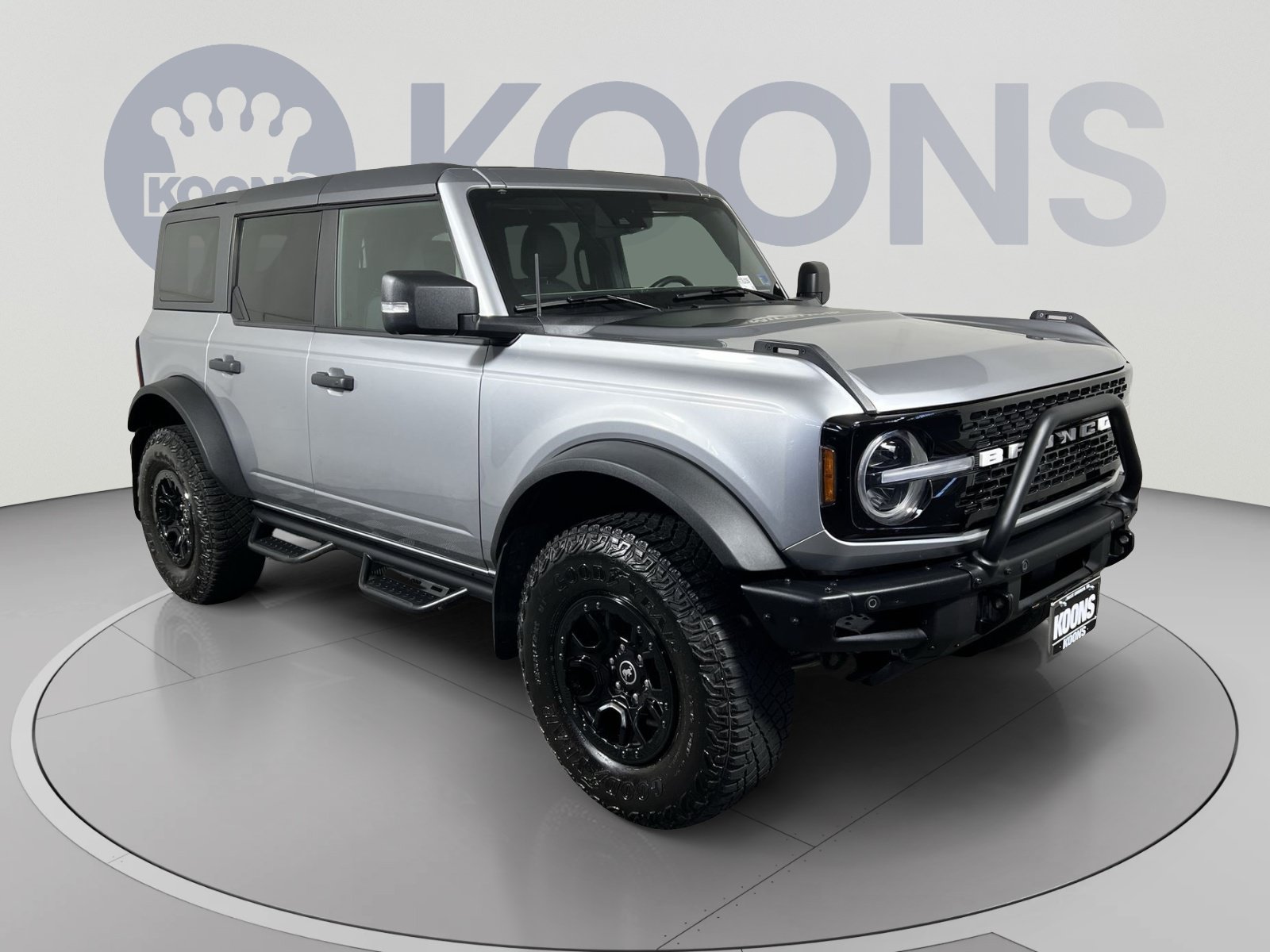 Certified 2024 Ford Bronco Wildtrak AWD/4WD image 2
