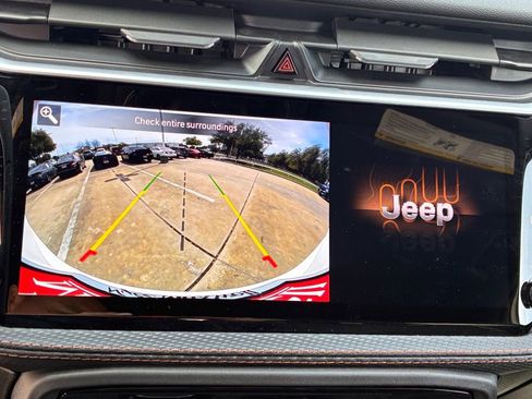 New 2026 Jeep Cherokee Limited image 9