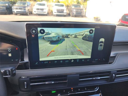 New 2026 Lincoln Corsair Premiere image 31