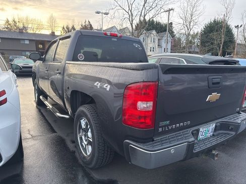 Used 2010 Chevrolet Silverado 1500 LTZ w/ Convenience Package image 6