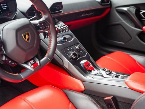 Used 2018 Lamborghini Huracan LP 580-2 image 28