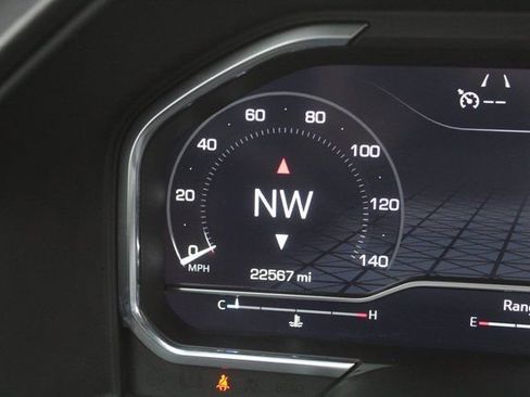 Used 2024 GMC Sierra 1500 AT4 w/ Technology Package image 28