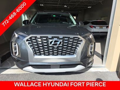 Used 2022 Hyundai Palisade Limited w/ Cargo Package