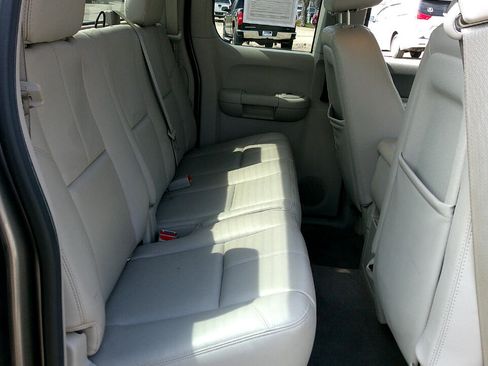 Used 2013 GMC Sierra 1500 SLE w/ Power Tech Package image 36