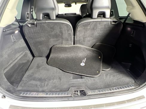 Used 2023 Volvo XC90 B5 Core w/ Protection Package Premier image 26