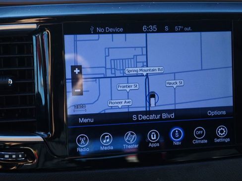 Used 2017 Chrysler Pacifica Touring-L Plus image 39