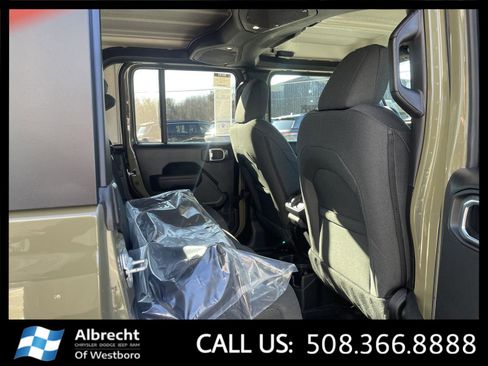 New 2026 Jeep Gladiator Willys image 13