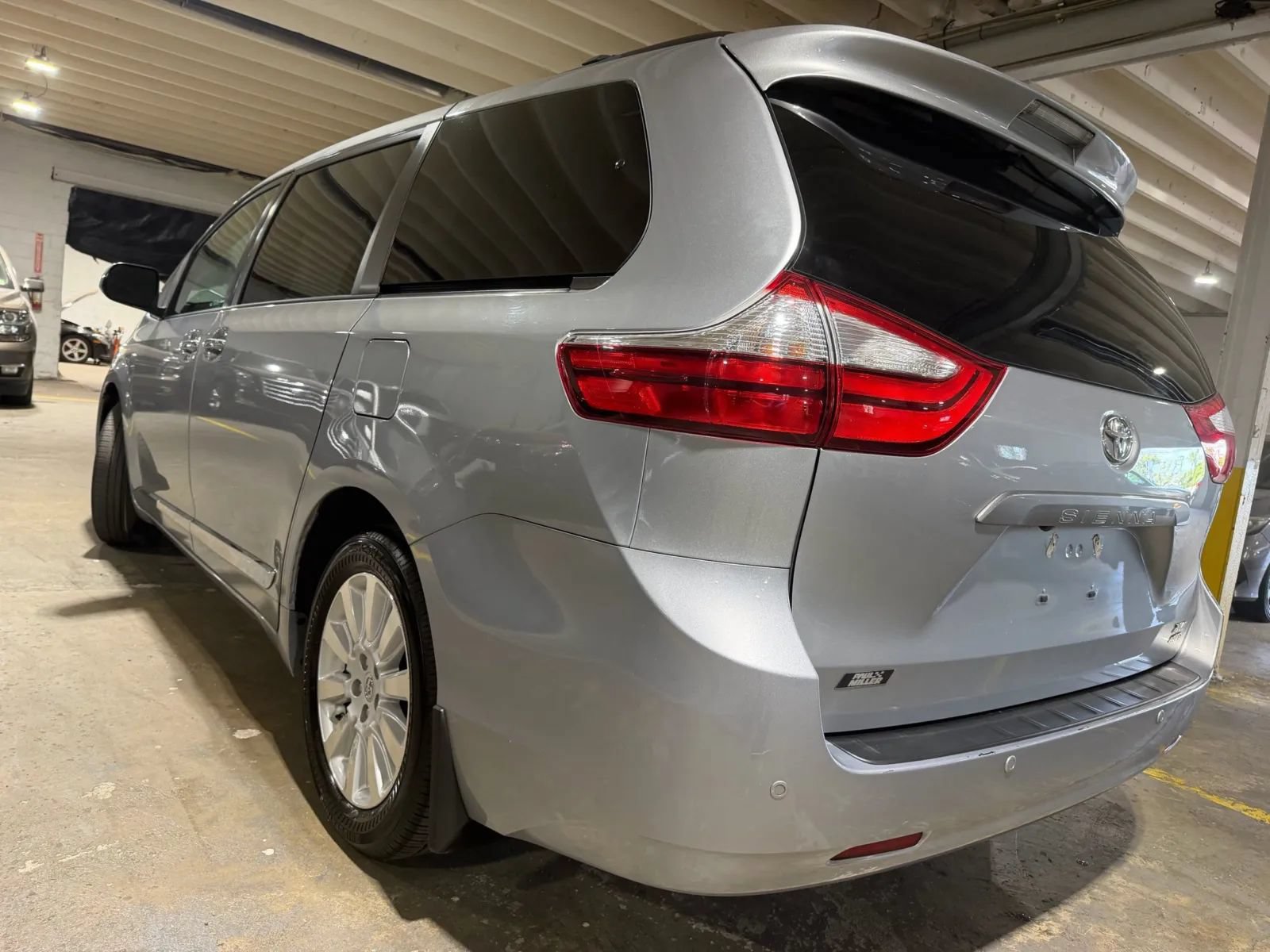 Used 2016 Toyota Sienna XLE Premium w/ Protection Package AWD/4WD image 3