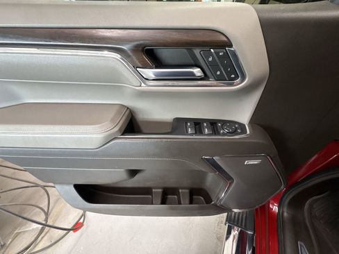 Used 2024 GMC Sierra 1500 SLT w/ SLT Premium Plus Package image 23