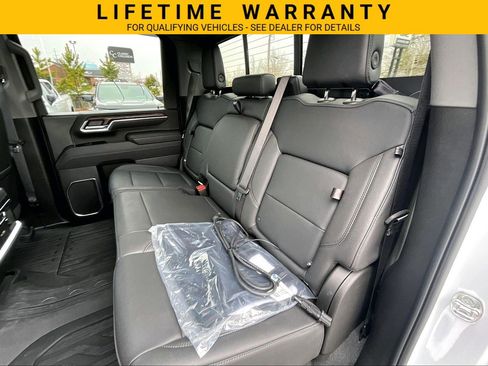 Used 2025 GMC Sierra 3500 SLT w/ SLT Premium Package AWD/4WD image 22