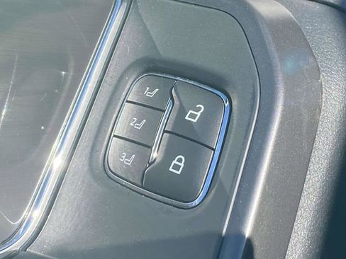 New 2025 Ford F150 Lariat w/ Equipment Group 501A Mid image 14