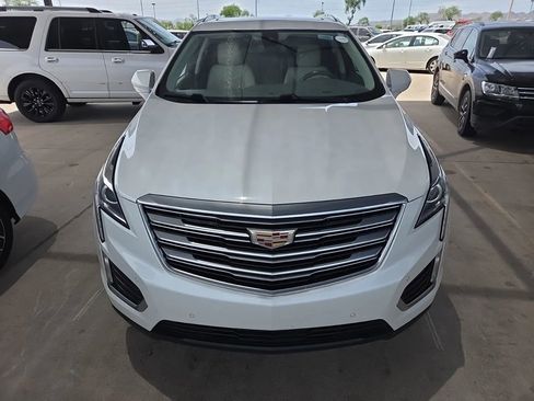 Used 2017 Cadillac XT5 Luxury w/ Driver Awareness Package AWD/4WD image 6