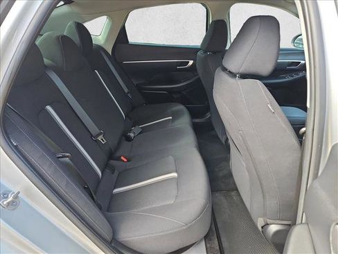 Used 2025 Hyundai Sonata SE image 19