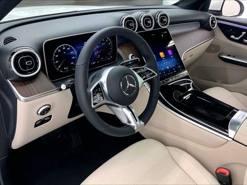 New 2026 Mercedes-Benz GLC 300 image 21