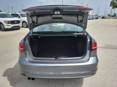 Used 2018 Volkswagen Jetta S FWD image 29
