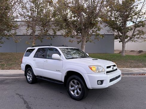 Used 2008 Toyota 4Runner Sport RWD image 11