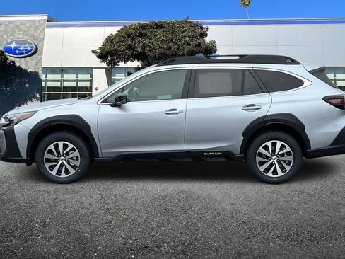 New 2025 Subaru Outback Premium image 9