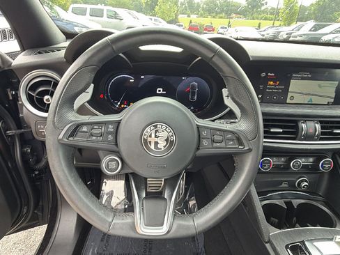 Used 2024 Alfa Romeo Stelvio Sprint AWD/4WD image 27
