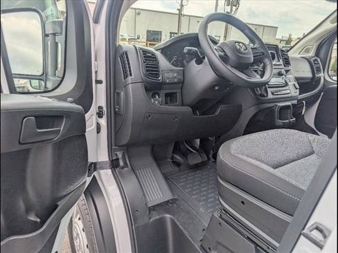 Used 2023 RAM ProMaster 3500 w/ Convenience Group image 6