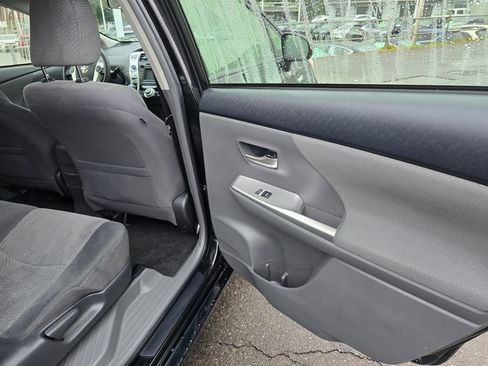 Used 2012 Toyota Prius V Three FWD image 14