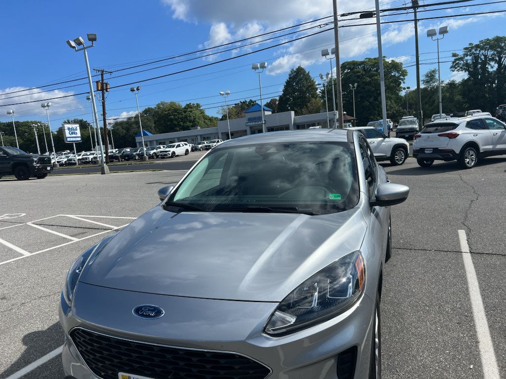 Used 2021 Ford Escape SE w/ Convenience Package AWD/4WD image 9