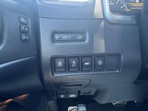 Used 2023 Nissan Murano Platinum w/ Cargo Package FWD image 23