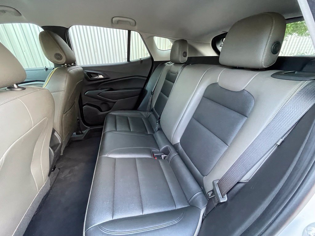 Used 2025 Chevrolet Trax ACTIV FWD image 26