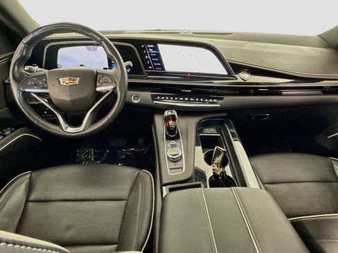 Used 2024 Cadillac Escalade Sport w/ Touring Package AWD/4WD image 26