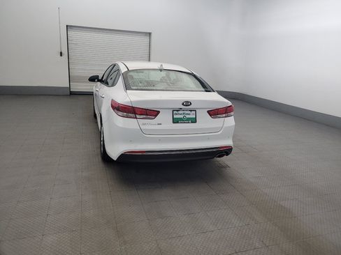 Used 2018 Kia Optima LX FWD image 6