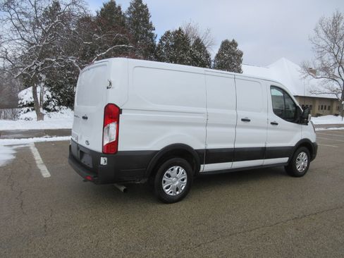 Used 2020 Ford Transit 150 Low Roof image 31
