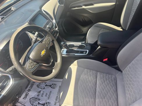 Used 2018 Chevrolet Equinox LS FWD image 14