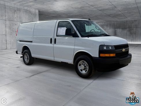 Used 2023 Chevrolet Express 2500 WT w/ Driver Convenience Package image 7