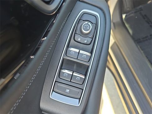 Certified 2023 Subaru Outback Limited image 14