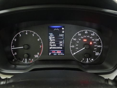 Certified 2025 Toyota Corolla LE FWD image 35