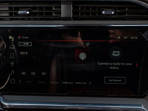 Used 2024 GMC Sierra 3500 Denali Ultimate image 24