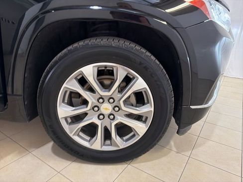 Used 2018 Chevrolet Traverse Premier w/ Driver Confidence II Package image 31