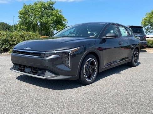 New 2026 Kia K4 EX FWD image 3