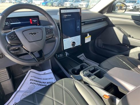 New 2025 Ford Mustang Mach-E Select w/ Comfort Package Lite image 12
