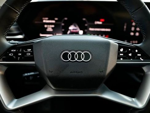 Used 2025 Audi Q5 Prestige image 29