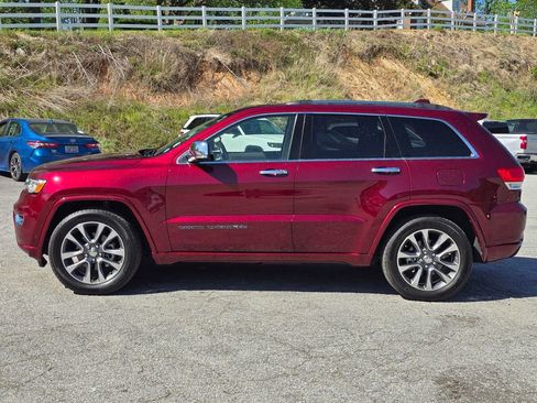 Used 2018 Jeep Grand Cherokee Overland RWD image 16