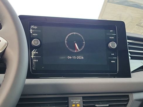 New 2026 Volkswagen Jetta SE FWD image 11