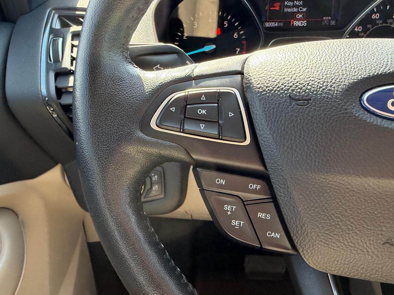 Used 2019 Ford Escape Titanium FWD image 14