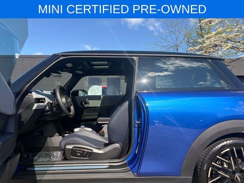 Certified 2025 MINI Cooper S FWD image 17