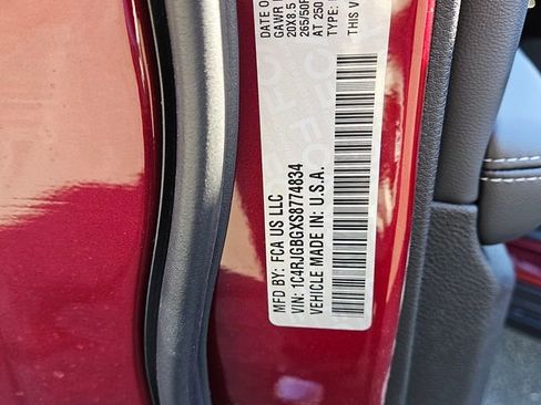 New 2025 Jeep Grand Cherokee Limited w/ Luxury Tech Group II image 18