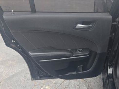 Used 2022 Dodge Charger SXT RWD image 14