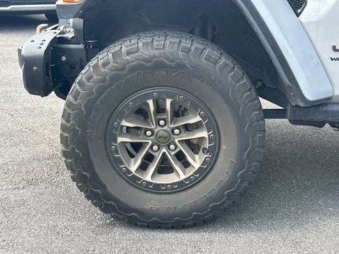 Certified 2024 Jeep Wrangler Unlimited Rubicon 392 AWD/4WD image 13