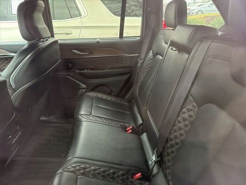 Used 2022 Jeep Grand Cherokee Summit w/ Adv Protech Group IV image 11