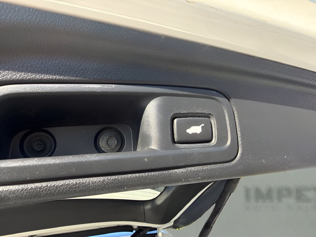 Used 2017 Honda Pilot Touring image 26