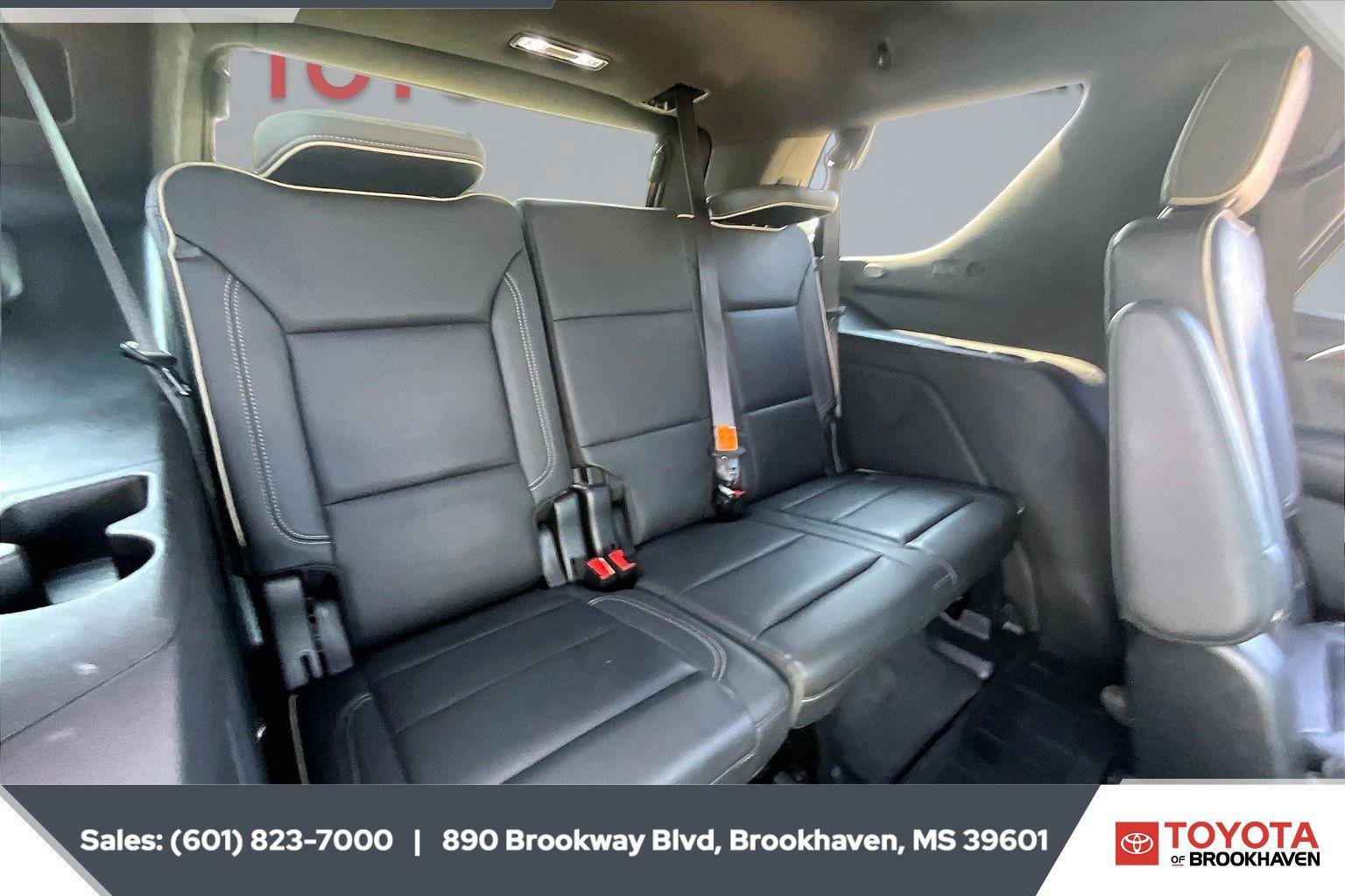 Used 2021 Chevrolet Tahoe Premier w/ Premium Package RWD image 21